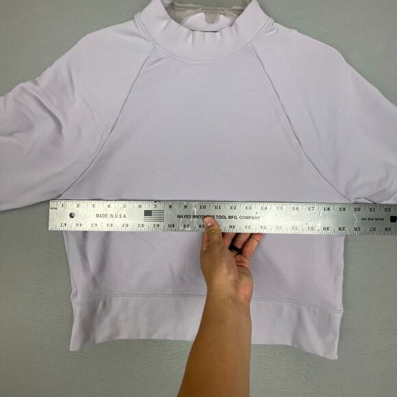 On-Running Womens Medium Cotton Crew Neck Cropped Boxy Sweatshirt Lilac Purple - Picture 4 of 6